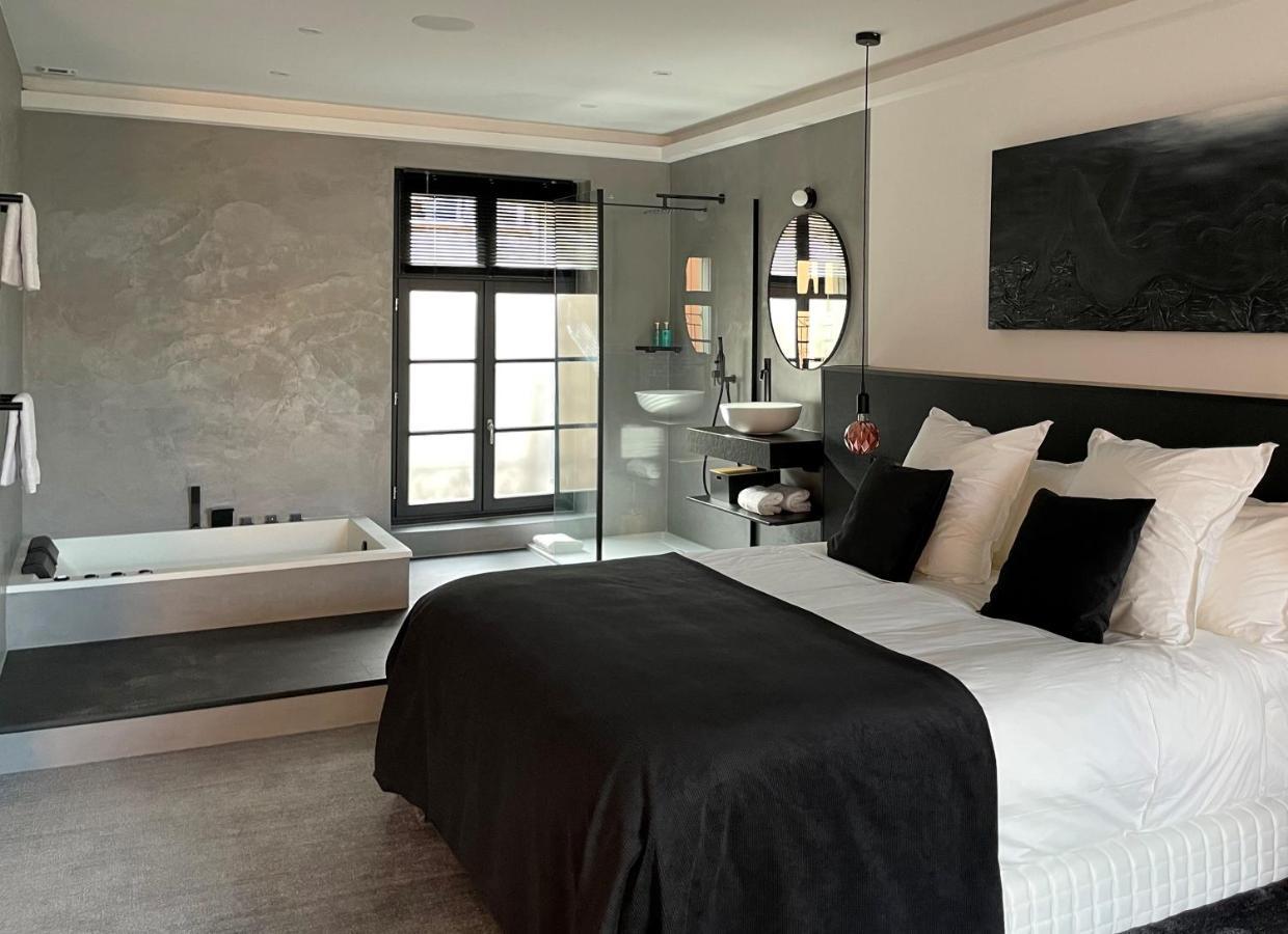 Ennea - Jacuzzi & Luxury Suites (Adults Only) Περπινιάν Εξωτερικό φωτογραφία